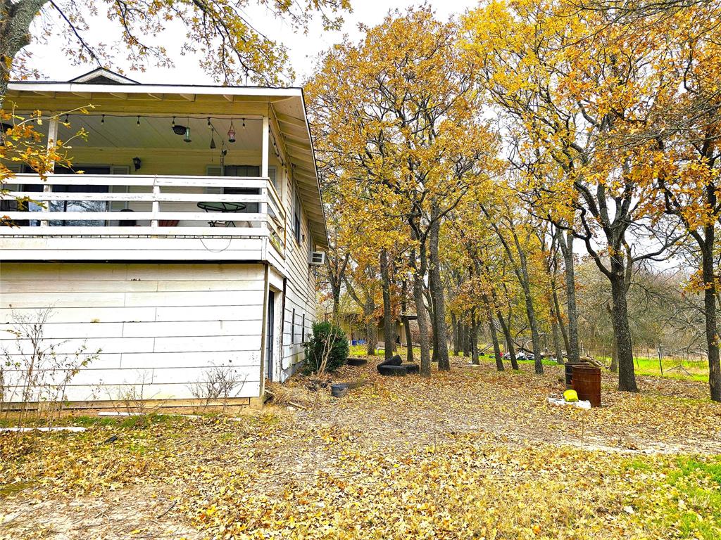 2240 County Road 2162 Property Photo 25