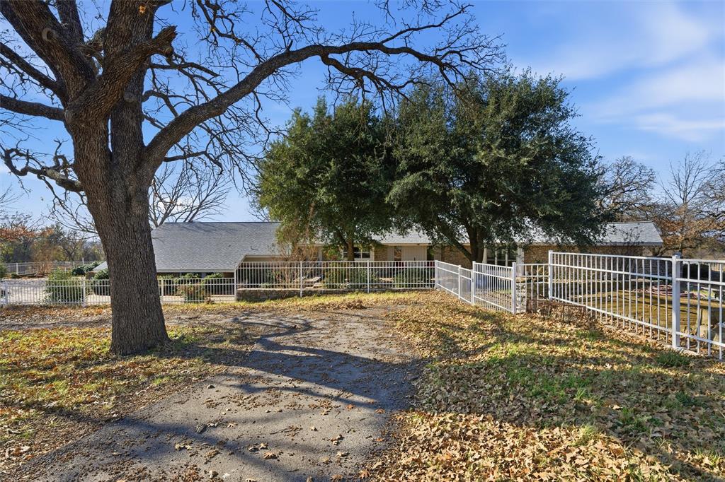 5300 Highway 2247 Property Photo 21