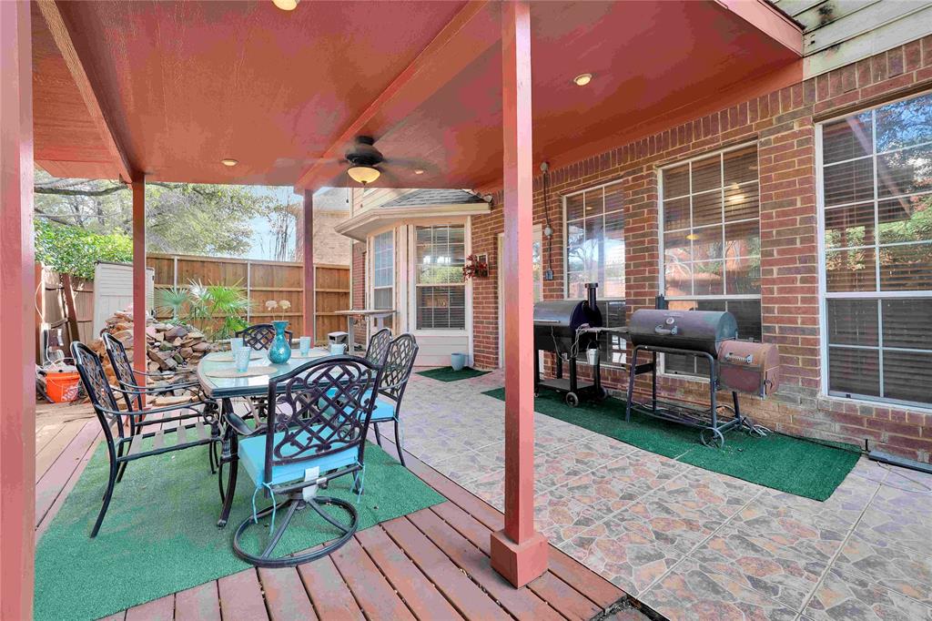 9352 Riverwalk Lane Property Photo 15