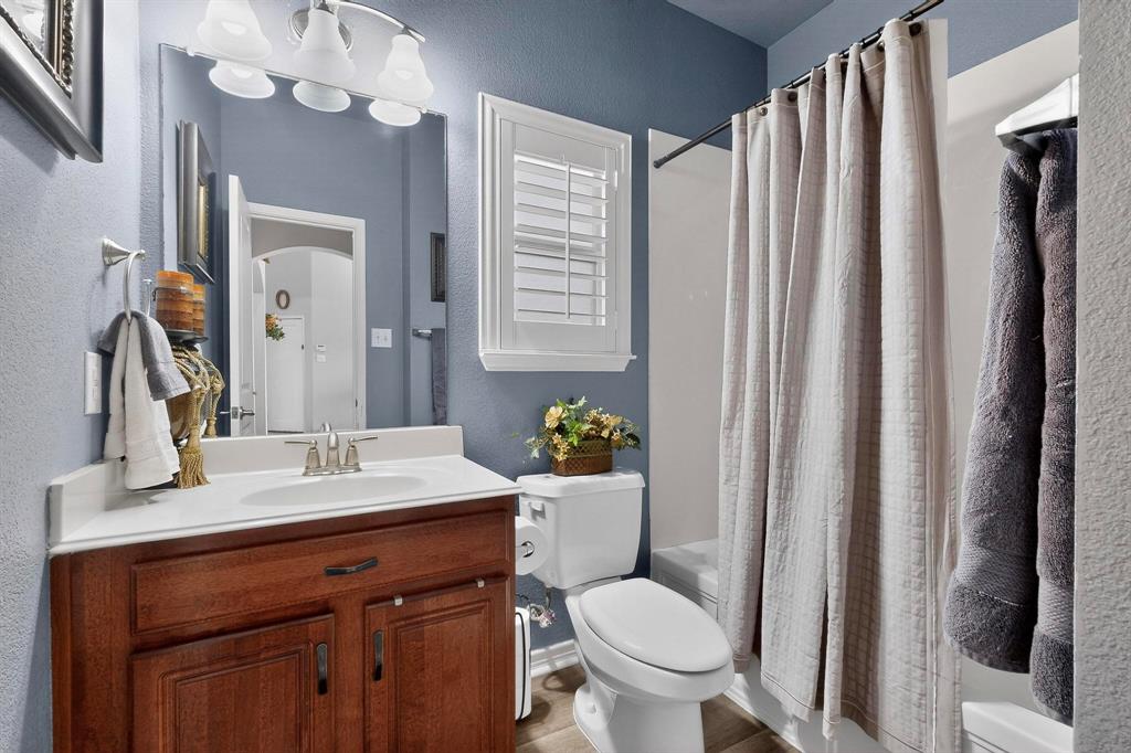 3020 Glenoaks Drive Property Photo 19