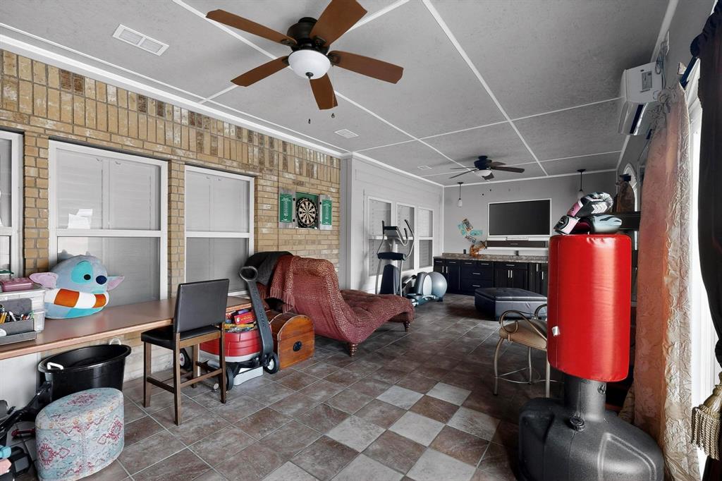 3020 Glenoaks Drive Property Photo 32