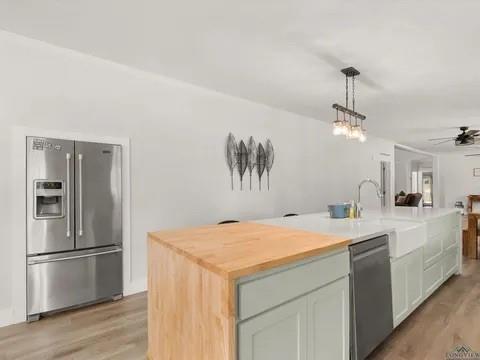 429 Private Road 3398 Property Photo 10