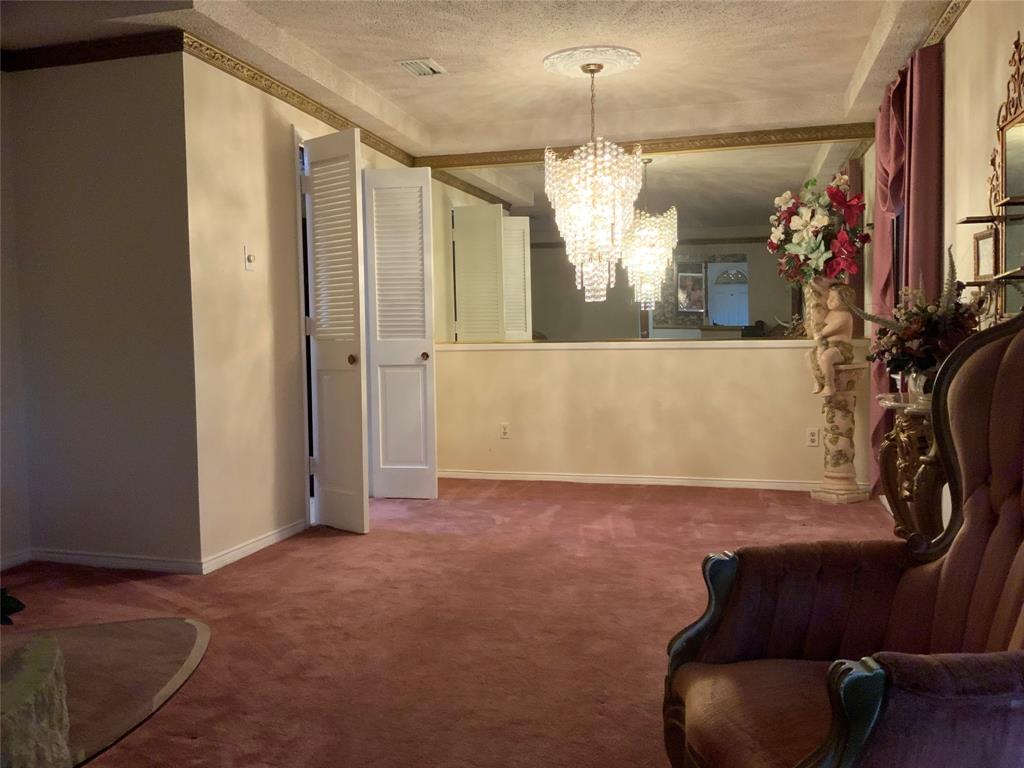 6815 Racine Drive Property Photo 4