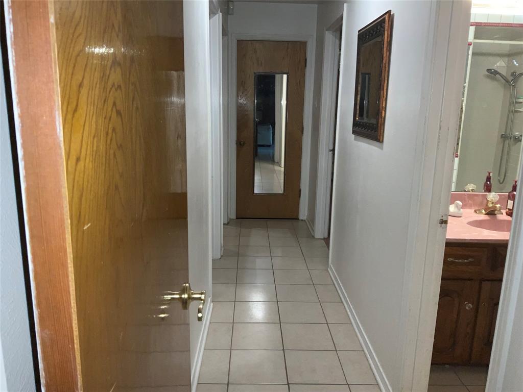 6815 Racine Drive Property Photo 13
