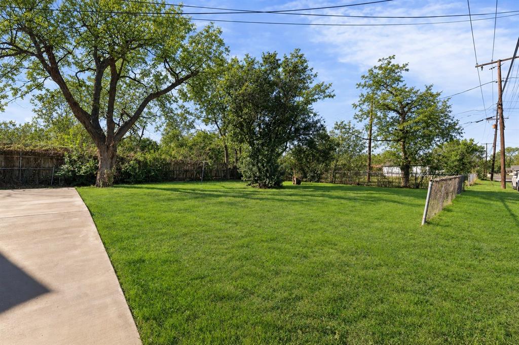 3100 N 27th Street Property Photo 2