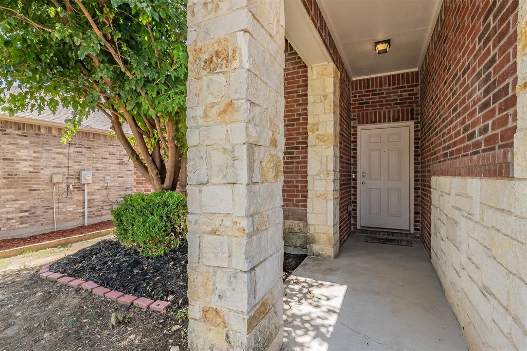 321 Mariscal Place Property Photo 3