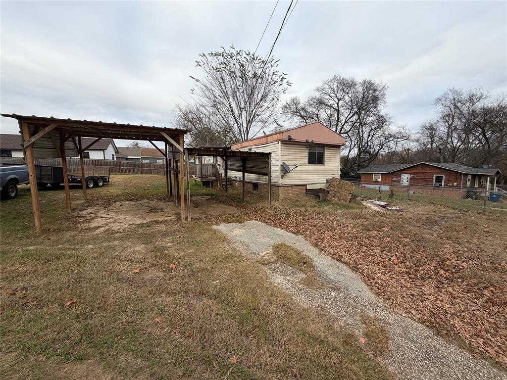 205 Barker Street Property Photo 3