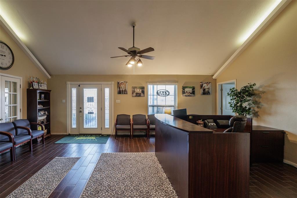 8866 State Highway 34 Property Photo 10