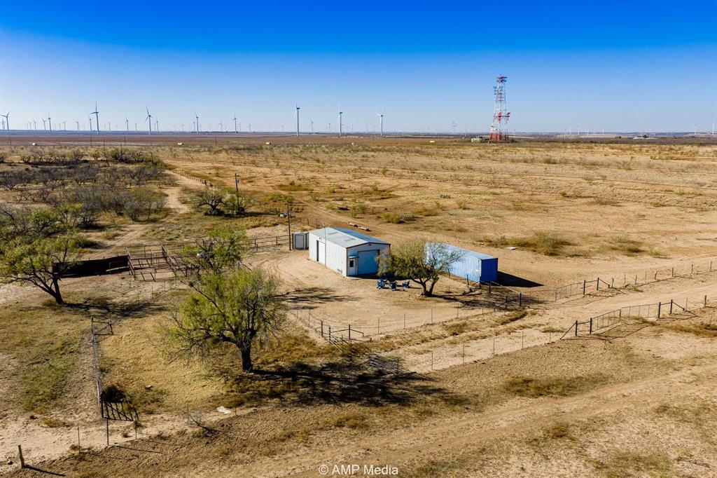 Cr 450 Property Photo 2