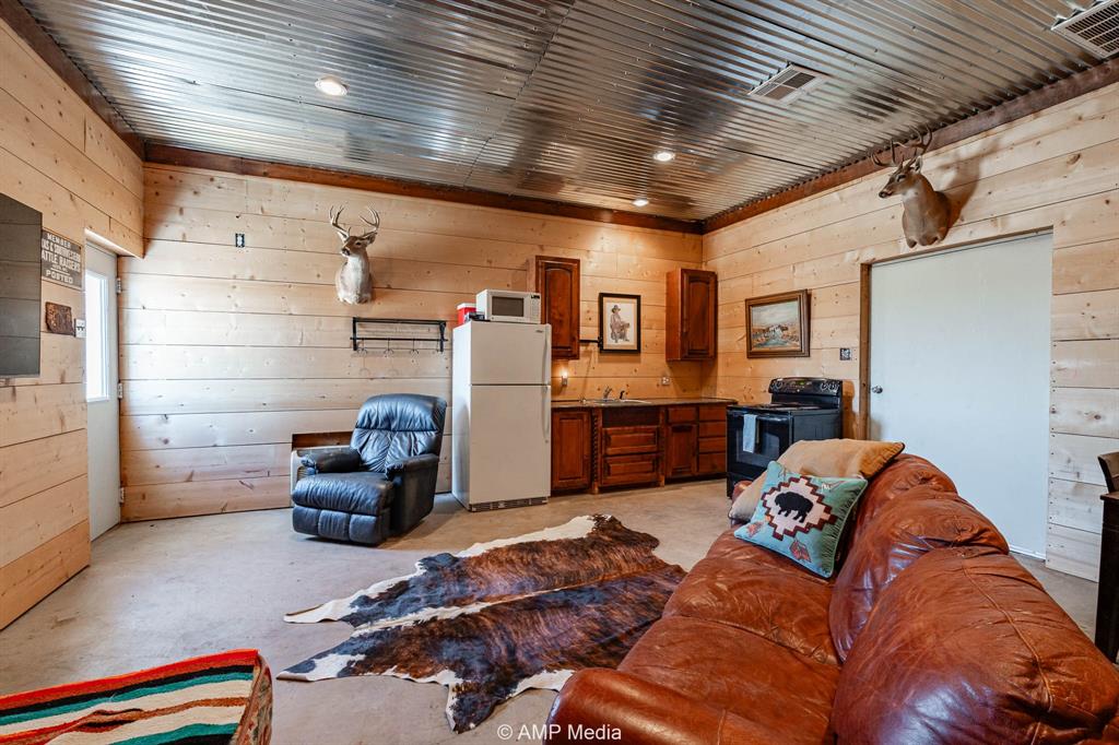 Cr 450 Property Photo 16