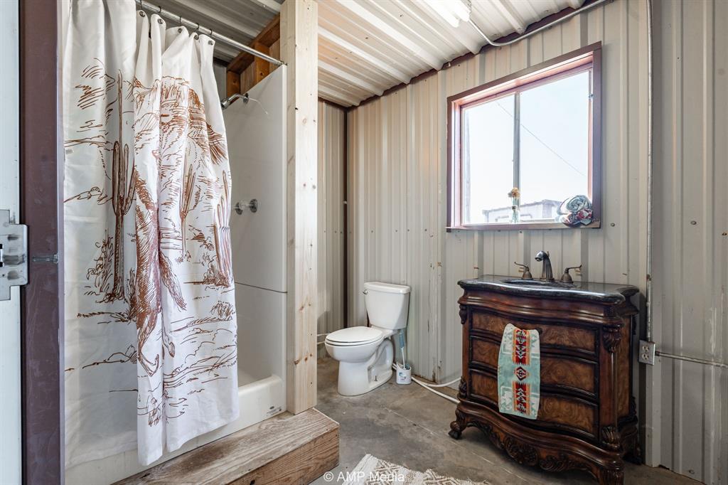Cr 450 Property Photo 19