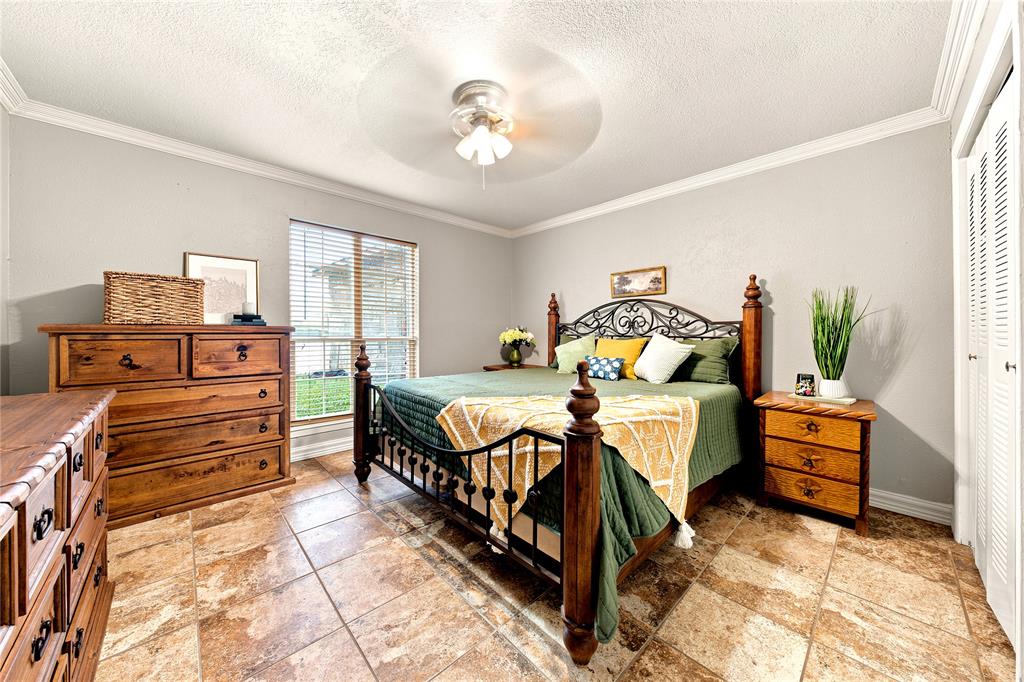 12044 Highway 14 Property Photo 26