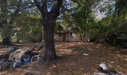 2226 Queens Highway