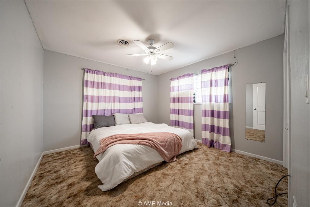 510 W Irving Street Property Photo 13