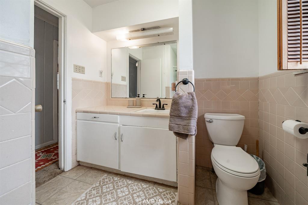 510 W Irving Street Property Photo 17