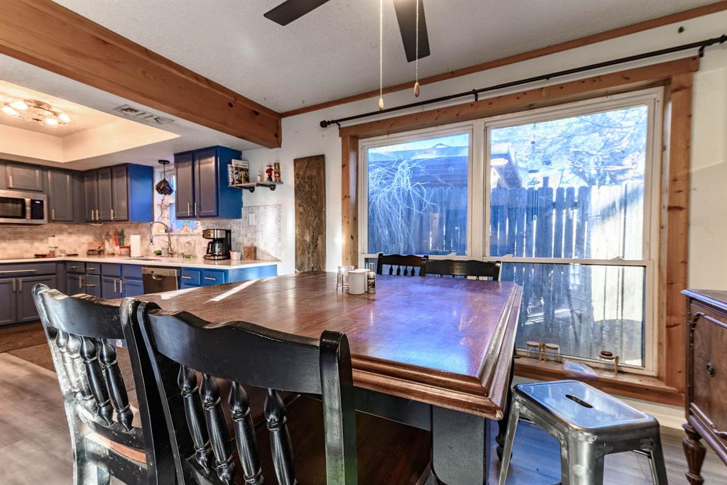 2108 Warwick Drive Property Photo 6