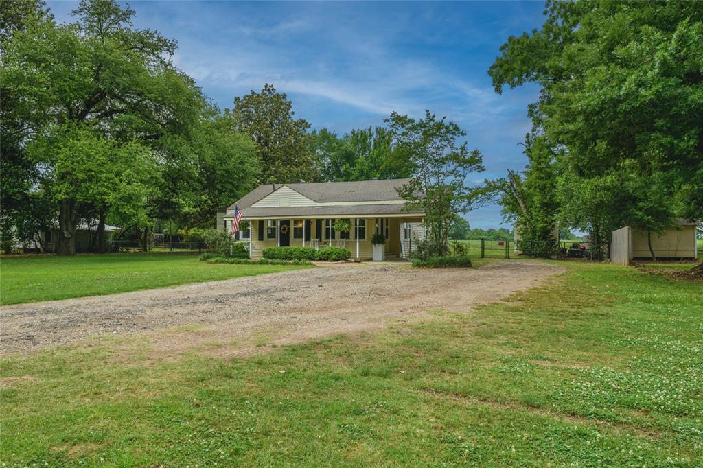 208 Louisiana Street Property Photo 3