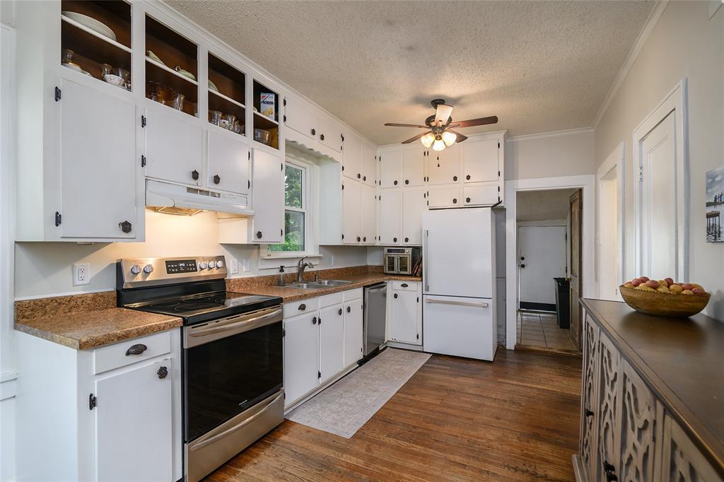 208 Louisiana Street Property Photo 10