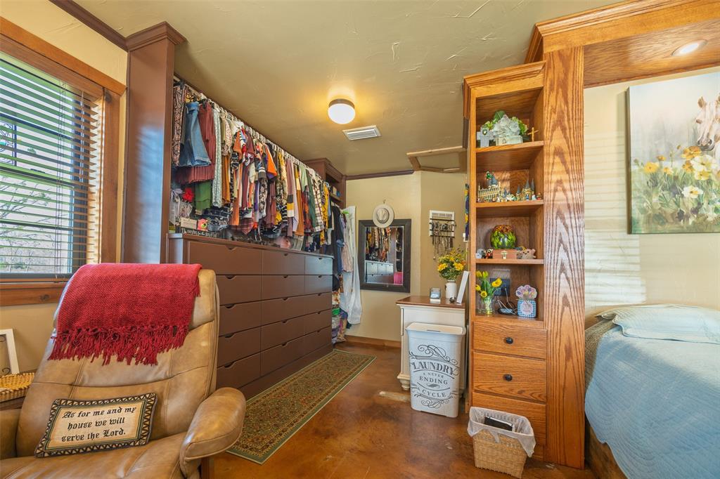 11398 County Road 4177 Property Photo 22