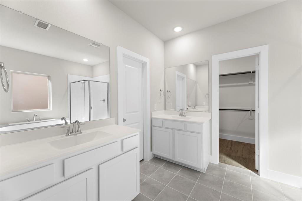 2359 Bell Way Property Photo 19