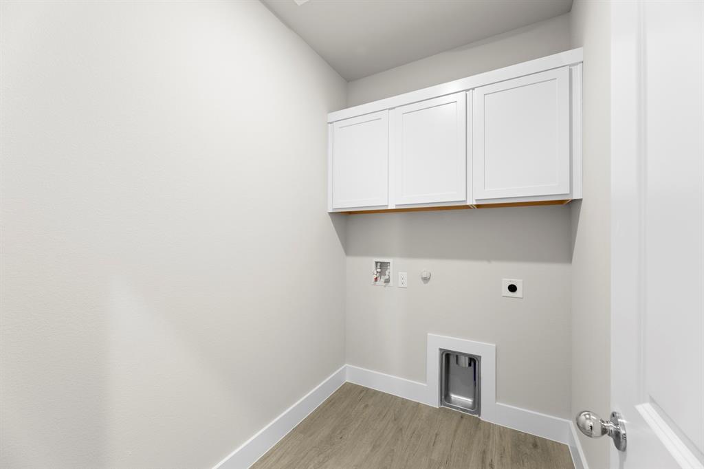 2359 Bell Way Property Photo 28