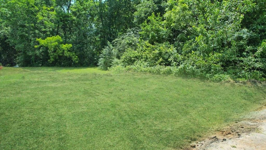 2560 S Scullin Avenue Property Photo 18