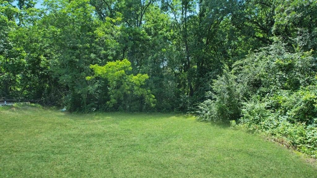 2560 S Scullin Avenue Property Photo 20