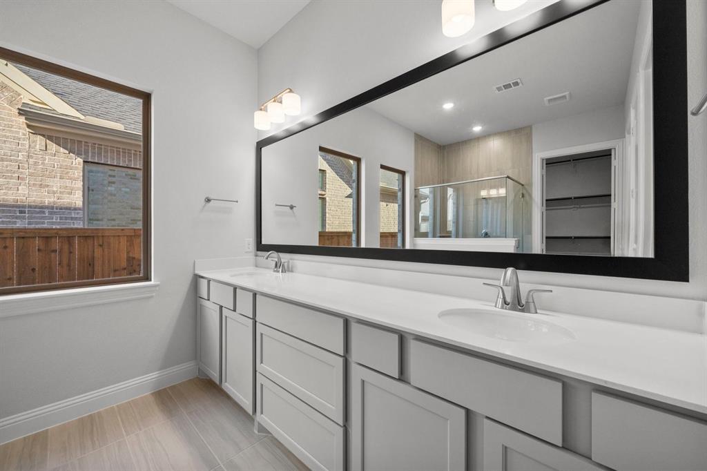 1408 Buttercup Avenue Property Photo 15