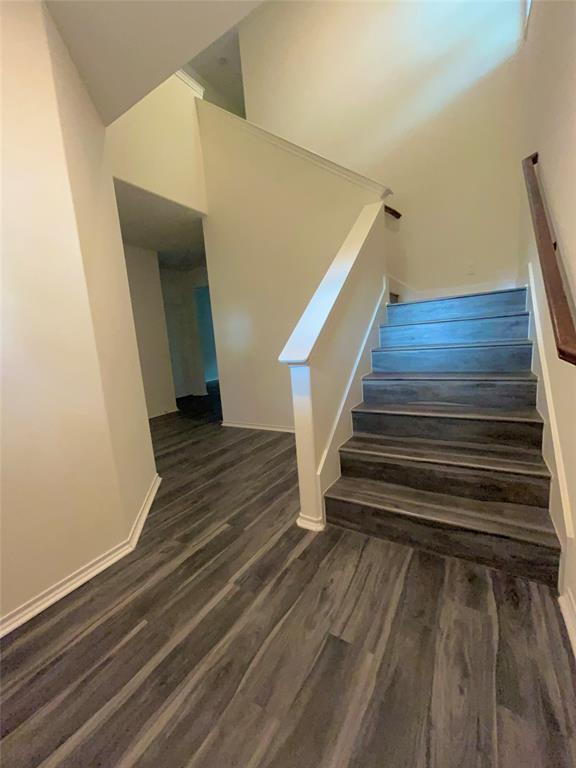 103 E 15th Street Property Photo 3