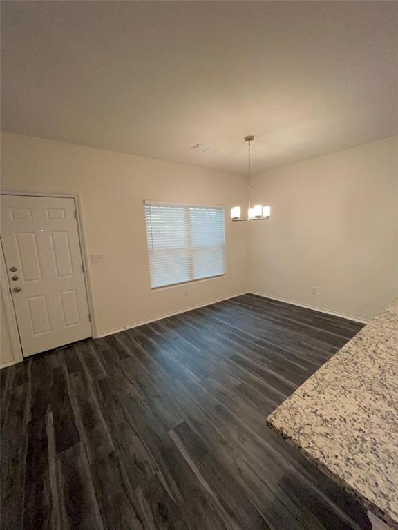 103 E 15th Street Property Photo 7
