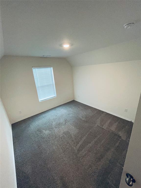 103 E 15th Street Property Photo 15