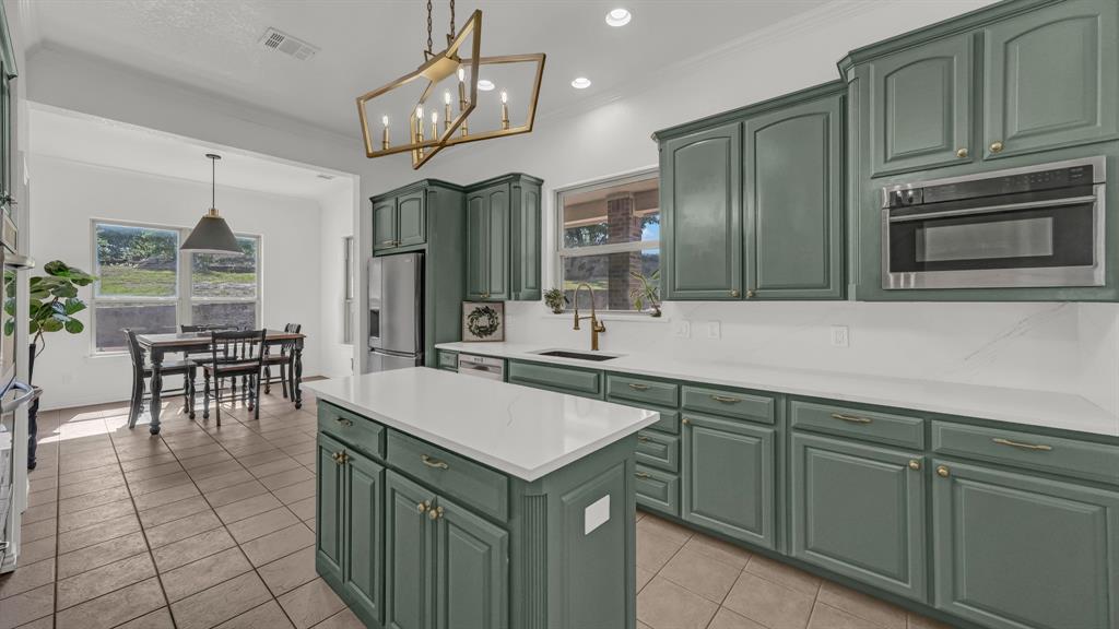 381 Creek Bend Drive Property Photo 11