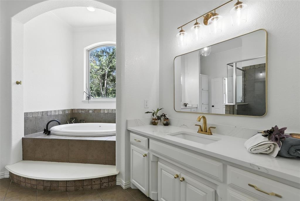 381 Creek Bend Drive Property Photo 18