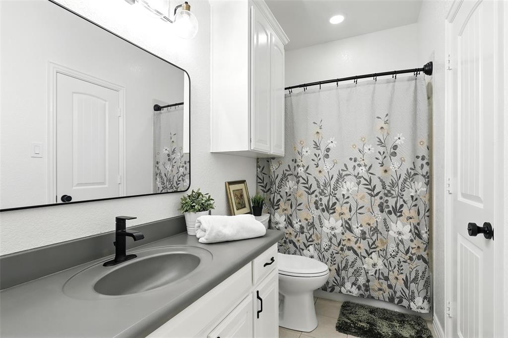 381 Creek Bend Drive Property Photo 23