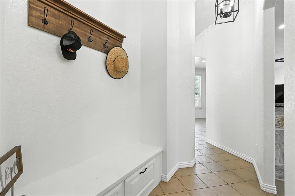 381 Creek Bend Drive Property Photo 28