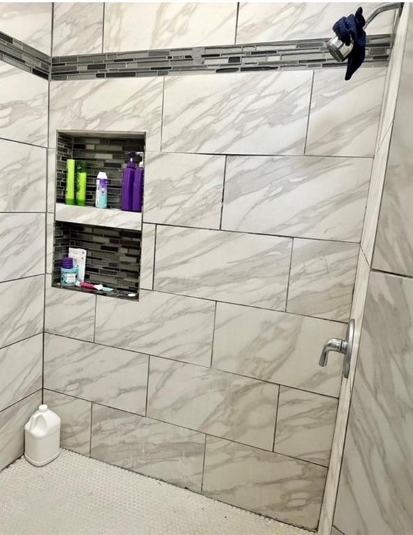1805 Avenue D Property Photo 5