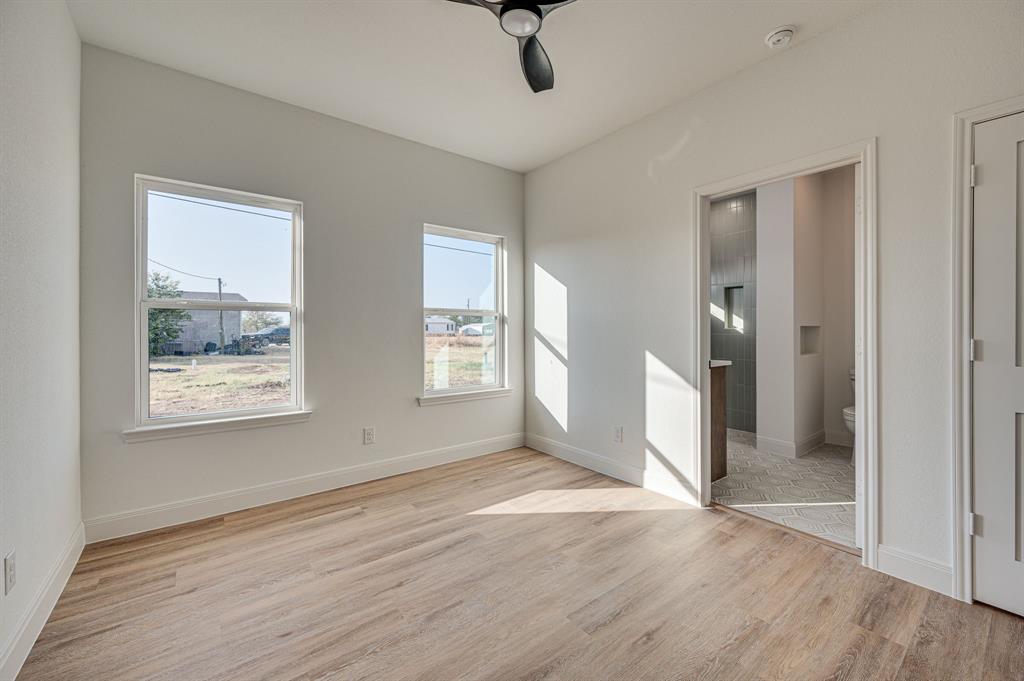 413 Caro Drive Property Photo 14