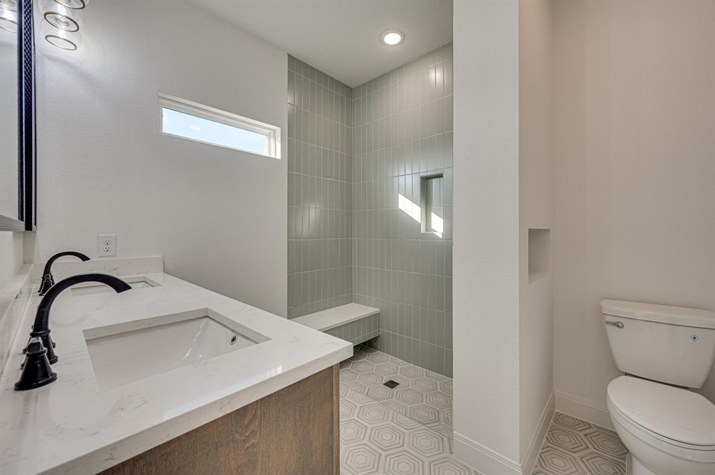 413 Caro Drive Property Photo 17