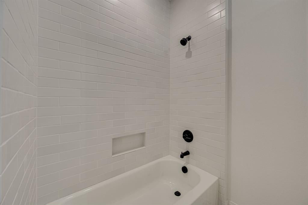 413 Caro Drive Property Photo 22