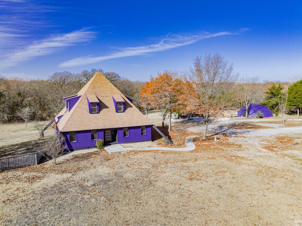 691 Bear Road Property Photo 2