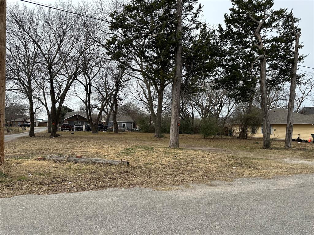 600 N Branch Street Property Photo 1