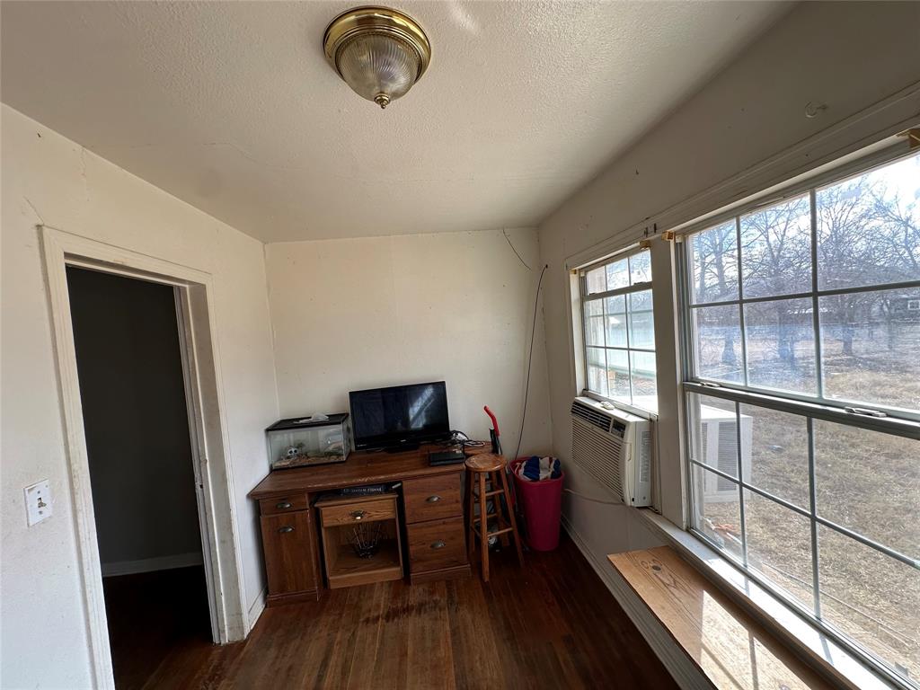 1809 9th Street Property Photo 9