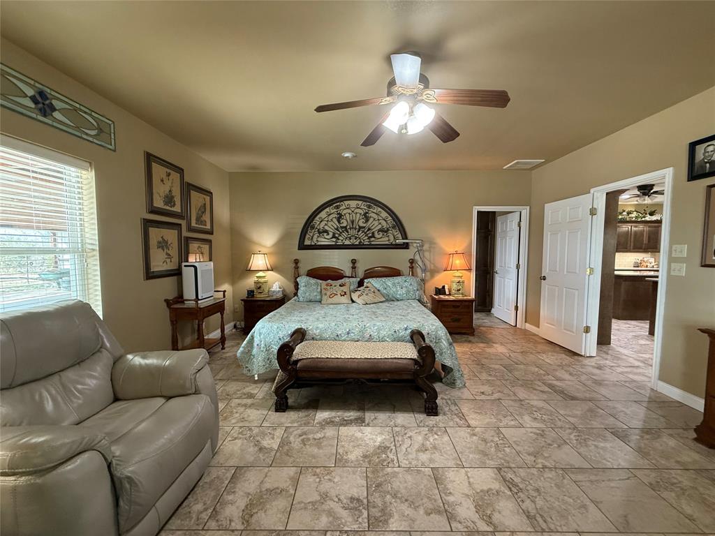 2100 Cr 419 Property Photo 14