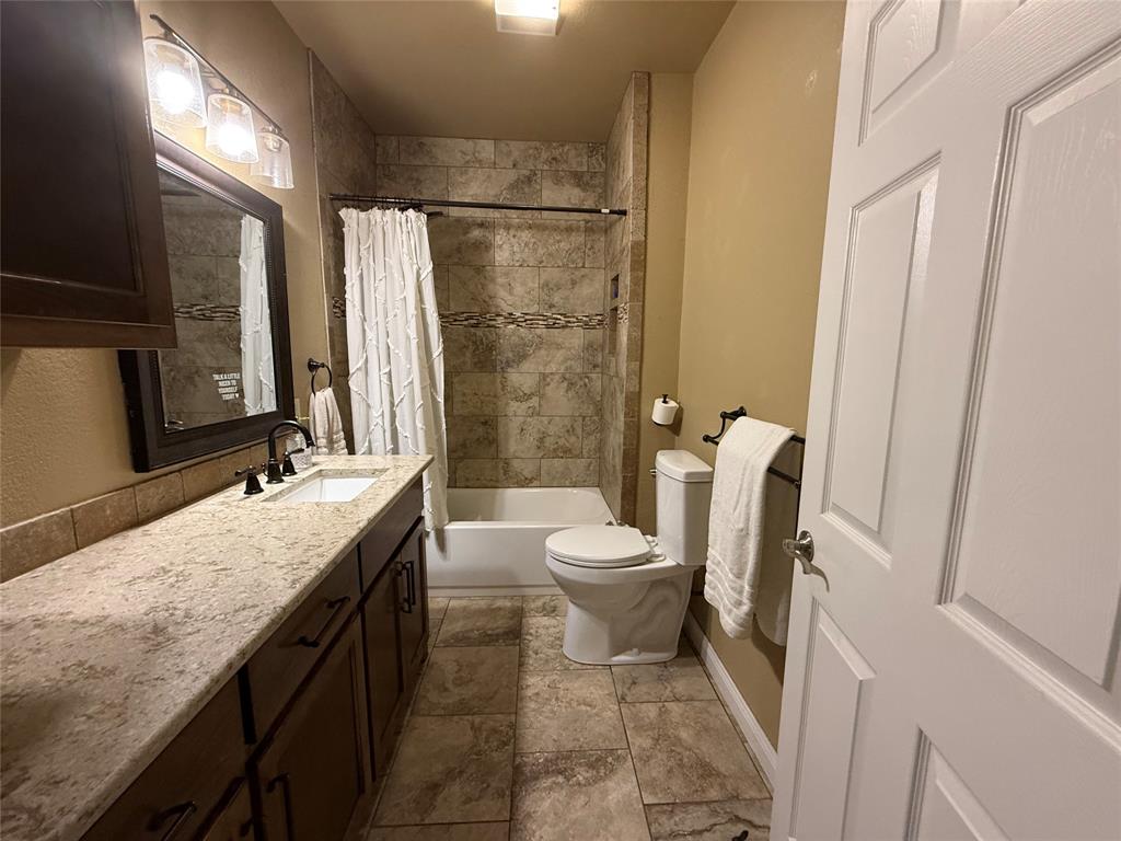 2100 Cr 419 Property Photo 17