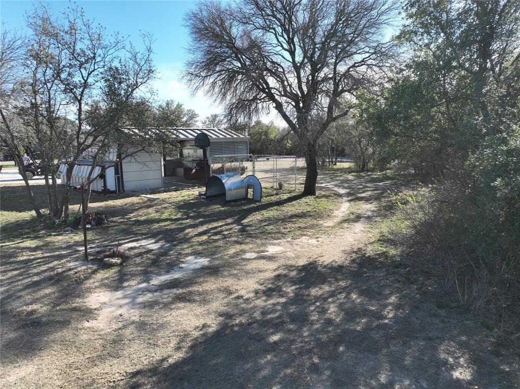 2100 Cr 419 Property Photo 24