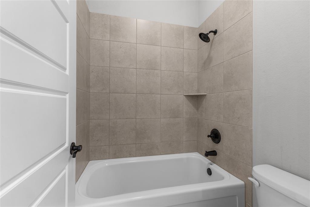 1441 Grassy Meadows Drive Property Photo 20