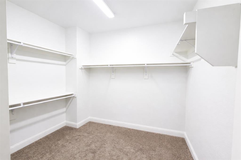7852 Manilla Drive Property Photo 16