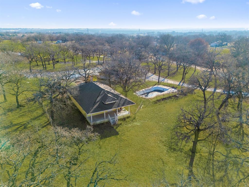 114 Private Road 2387 Property Photo 6