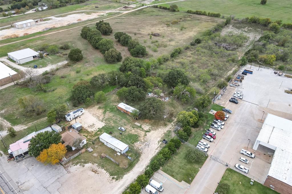 424 Fall Creek Highway Property Photo 10