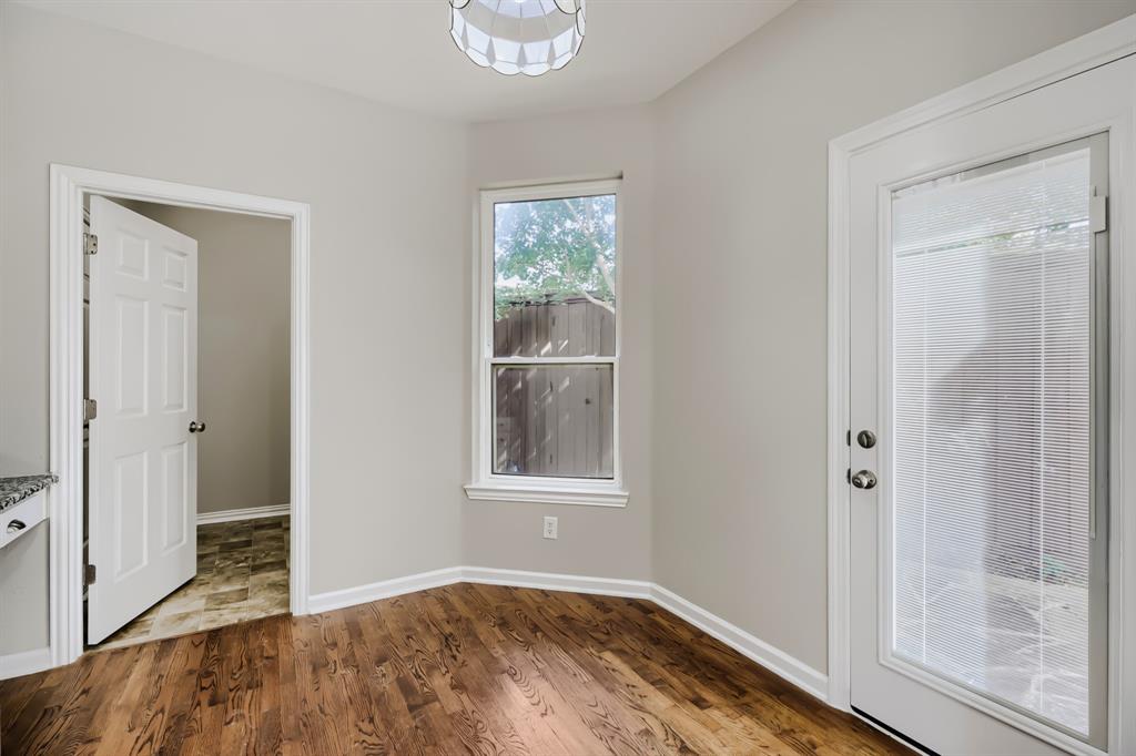 14589 Blueberry Court Property Photo 4